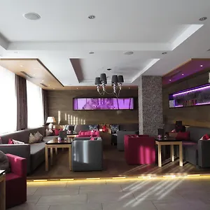 Aparthotel Wolfs Aparts +